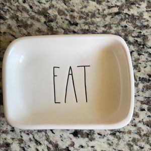 Rae Dunn mini plate